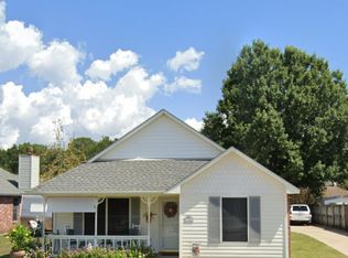 384 Nelson Rd, Biloxi, MS 39531