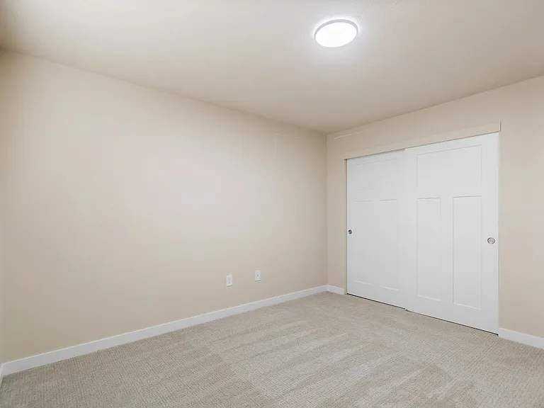 10008 N Colfax Rd #101-115 — Photo 47