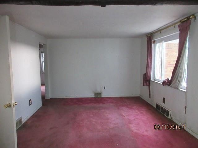 8030 Lincoln Rd, Verona, PA 15147 | Zillow