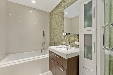 Rented by Nest Seekers International