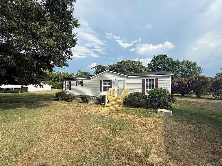 9009 Dorchester Ln — Photo 18