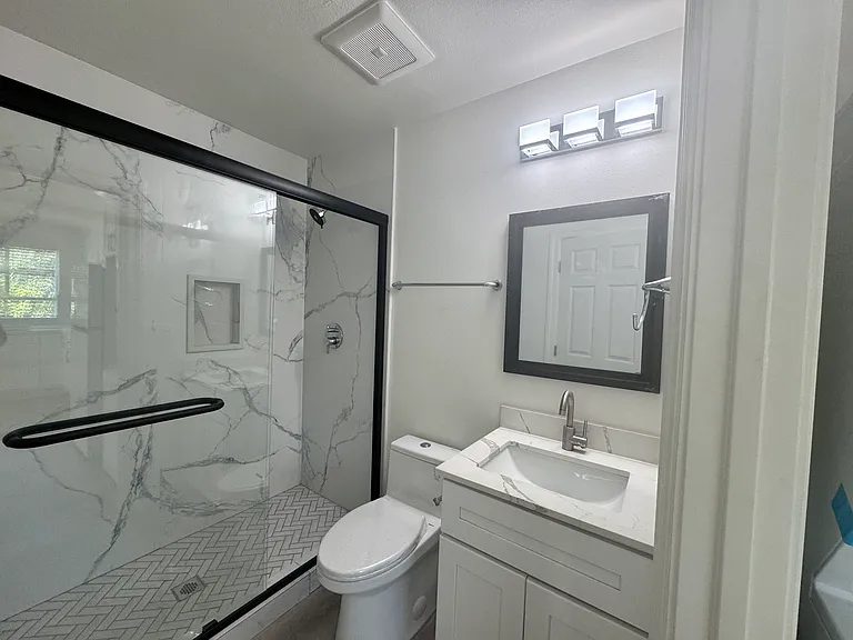4428 Cherrywood Ave — Photo 9