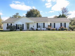 365 3rd Creek Rd, Statesville, NC 28677