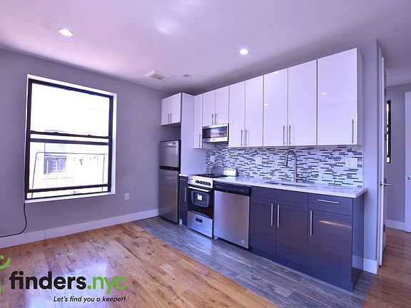3rd image of 315 Alexander Ave APT 5R