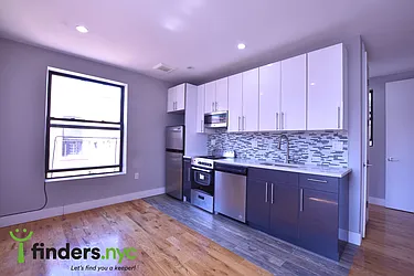 315 Alexander Avenue, #2R