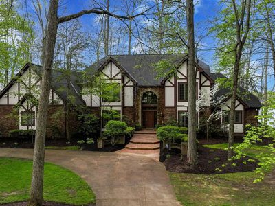 3832 N Shore Dr, Akron, OH, 44333