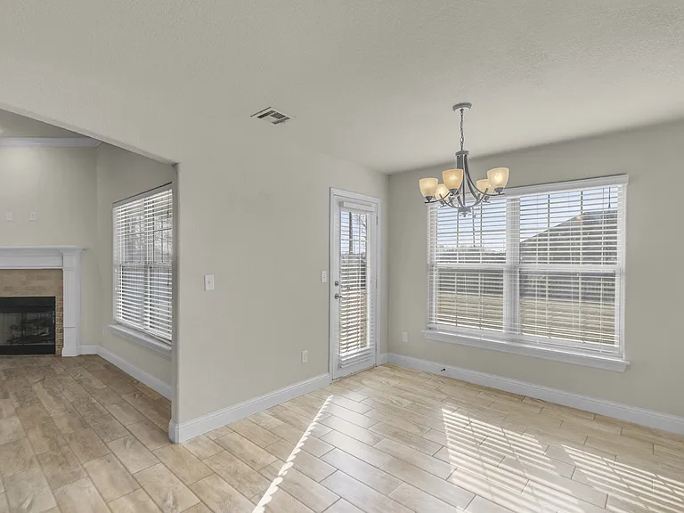 1101 Chattie Dr — Photo 23