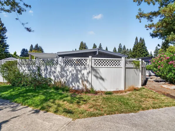 26 San Lucas Ct, Saint Helena, CA 94574