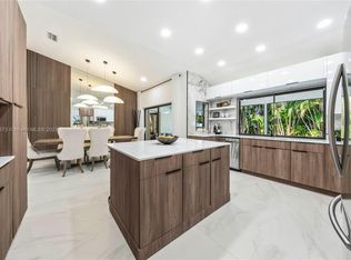 1500 NW 108th Way, Pompano Beach, FL 33071