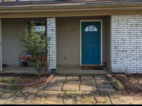 2nd image of 1113 Road 1498