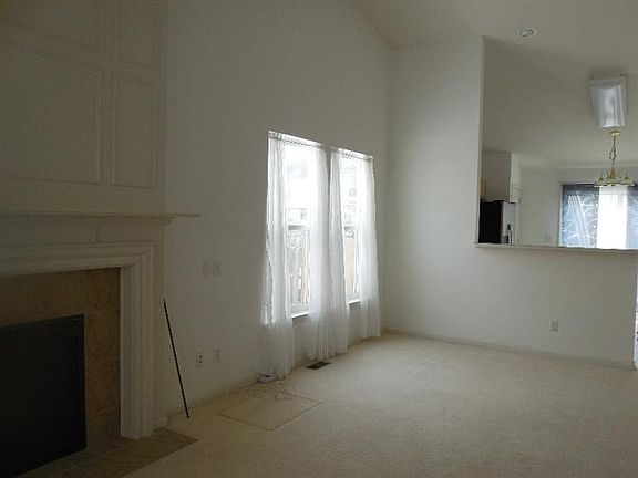 4th image of 7538 Warwick Dr