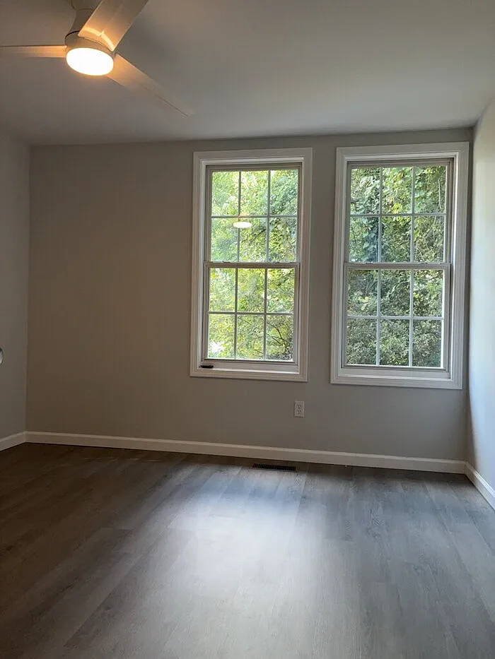 3 bed, 2.0 bath, 1210 sqft, $1,600 — Photo 4