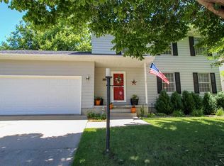 926 S Charlotte Ave, Sioux Falls, SD 57103