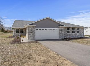 218 Martin Ave, Oregon, IL 61061