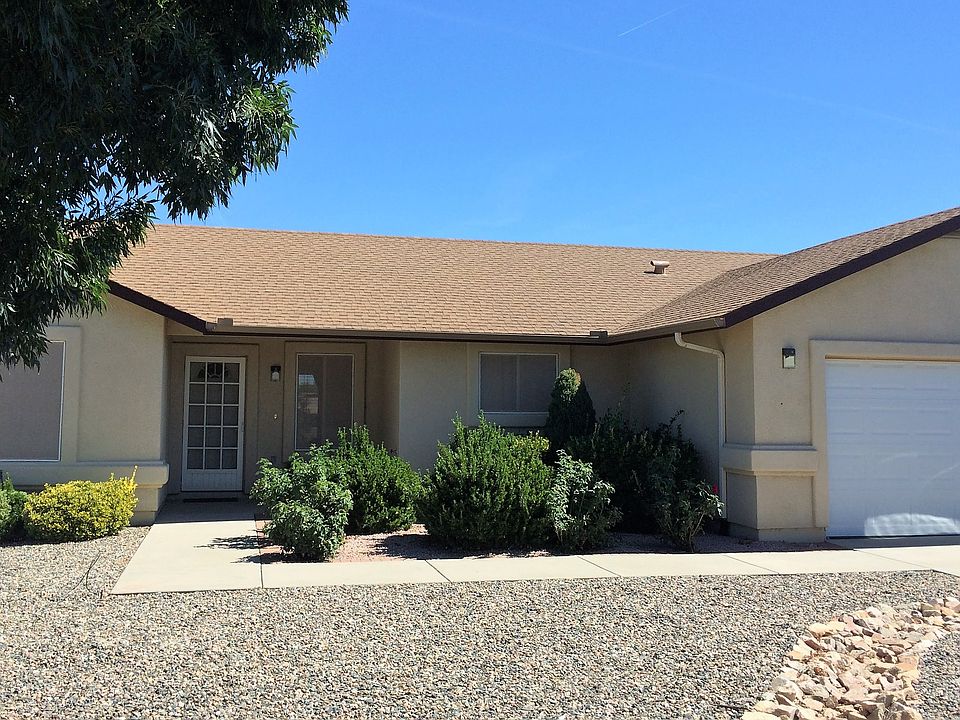 1st image of 2821 N Starlight Dr