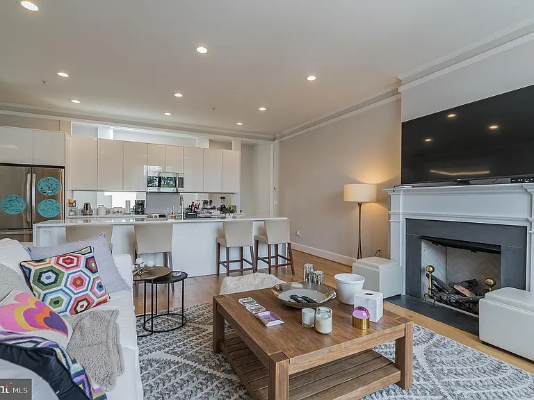 1351 Wisconsin Ave NW #3B — Photo 15