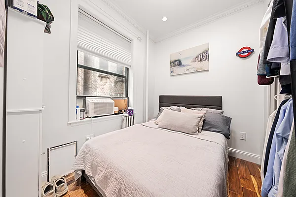 Rented by REAL New York | media 3