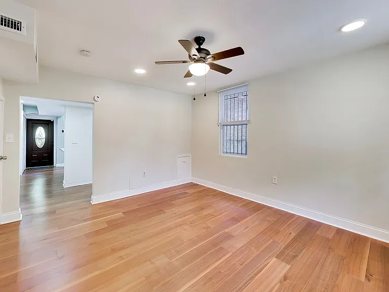 4230 Edson Pl NE — Photo 5