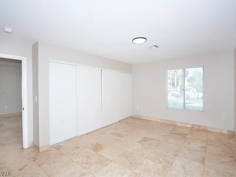 8452 Boseck Dr #187 — Photo 16