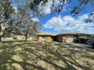120 Gator Dr, Merritt Island, FL 32953