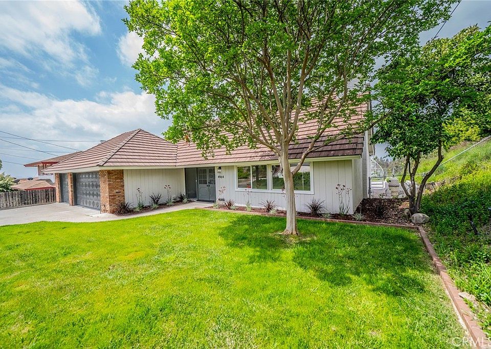 1st image of 4964 Mariposa Dr