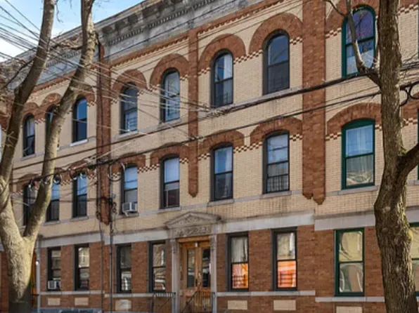 2034 Palmetto Street image 5 of 6