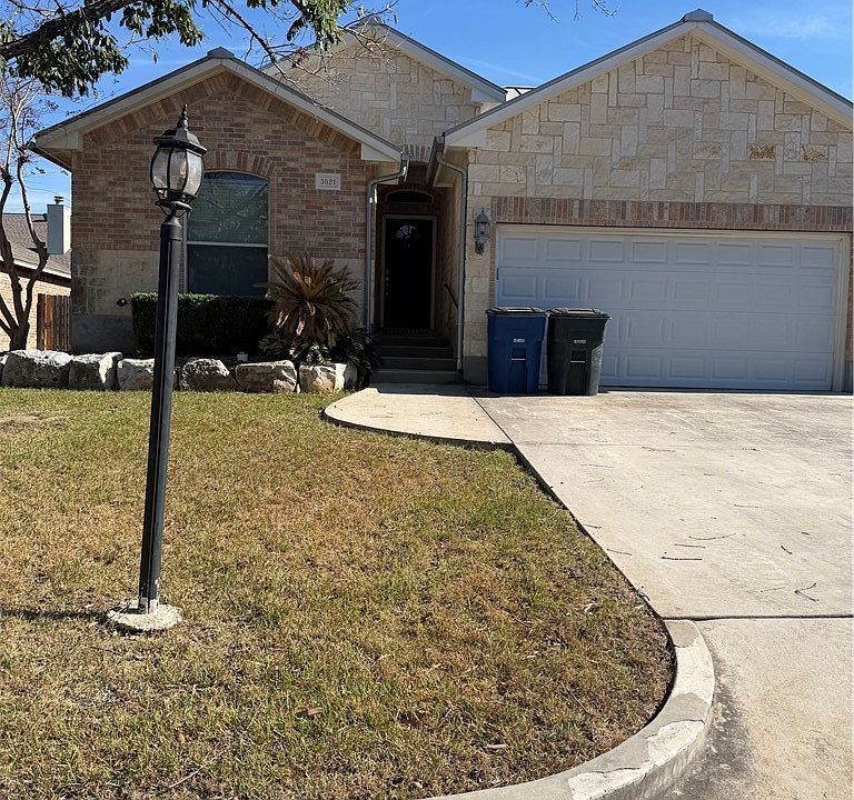 1st image of 3021 Pine Valley Dr