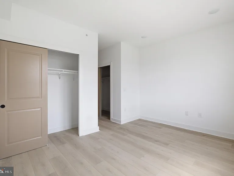 2237 N 16th St #2 — Photo 14