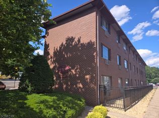 601 Davis Ave APT 3, Harrison, NJ 07029