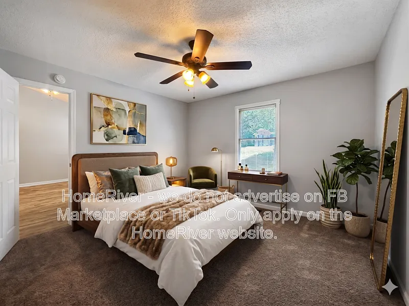 3 bed, 2.0 bath, 1210 sqft, $1,665 — Photo 4