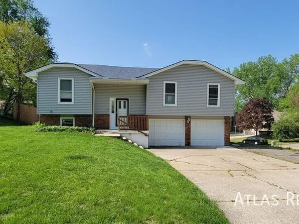 14611 NW 67th St, Kansas City, MO 64152