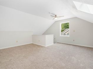 25 Blossom Ln #25, Merrimack, NH 03054