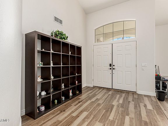 5th image of 1684 E COCONINO Drive