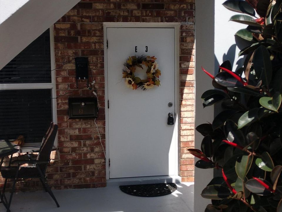 1st image of 190 E Olmstead Dr Unit E3