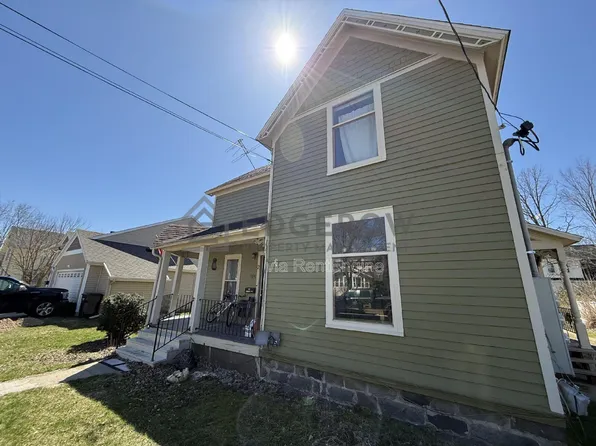 136 Centennial St APT 1, Sparta, MI 49345