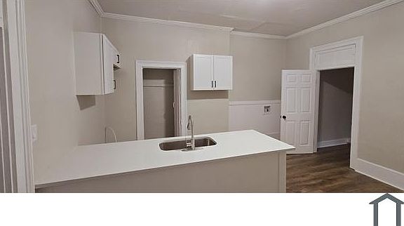 5th image of 614 Cleveland St #A