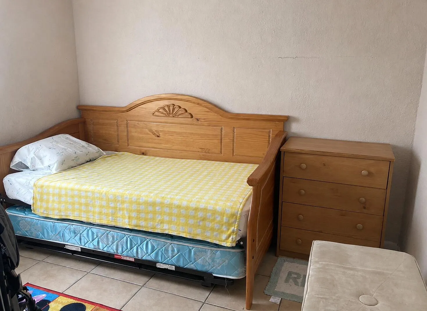 2 bed, 1.0 bath, 1368 sqft, $1,900 — Photo 3