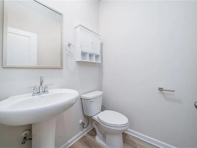 1030 Sunny Lake Dr — Photo 12