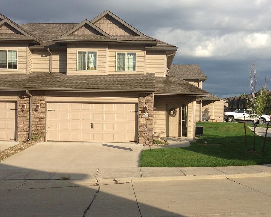 1st image of 1427 Marilyn Dr