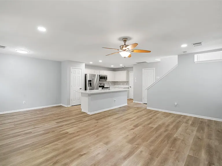 38 Walden Elms Cir — Photo 11