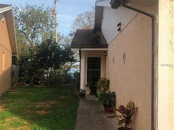 2nd image of 550 Lake Dexter Blvd