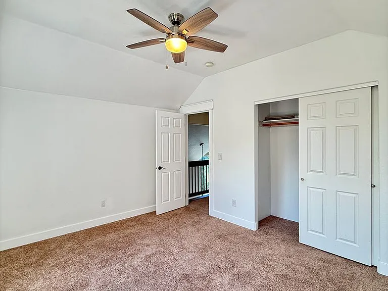 901 Manzanita Dr — Photo 29