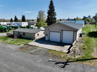 702 3rd Ave, Nezperce, ID 83543