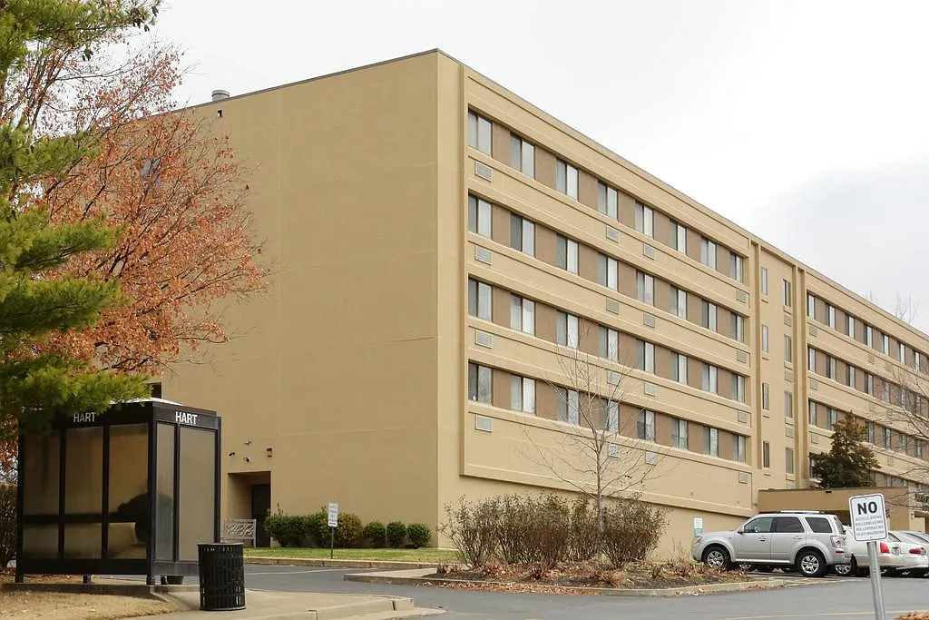 Pleasant Pointe - 55+ Senior Living — Photo 2