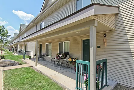 Spacious patios (personal grills allowed!)