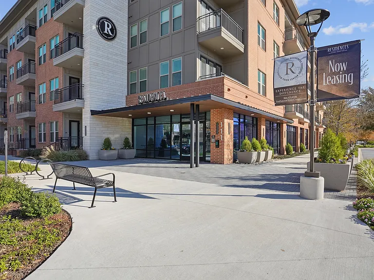 Residences at Fairview Town Center — Photo 37