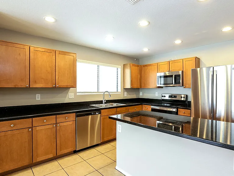 2544 W Romley Rd — Photo 8
