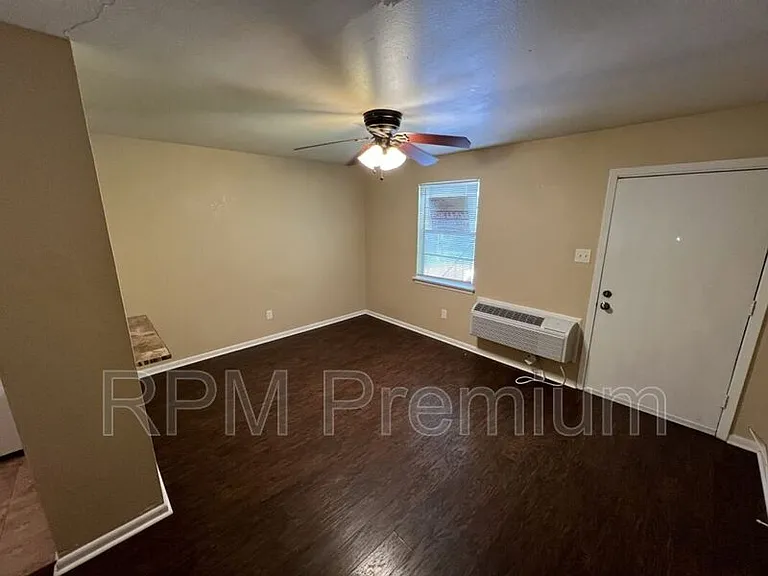 4114 Florida St #7 — Photo 4