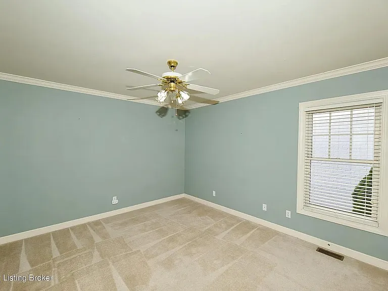 8419 Running Spring Dr — Photo 16