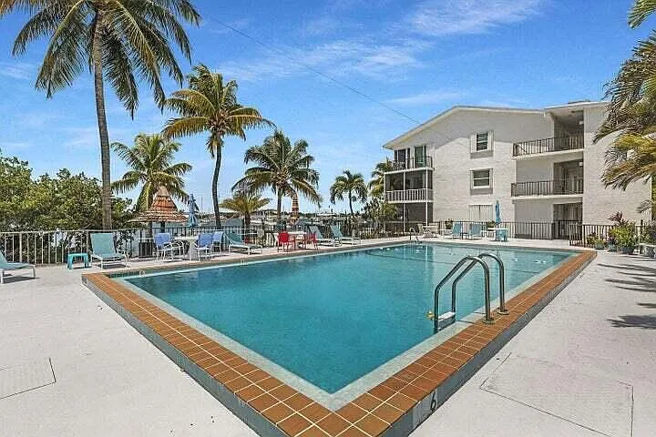 Building Photo - 1217 Sombrero Blvd #31